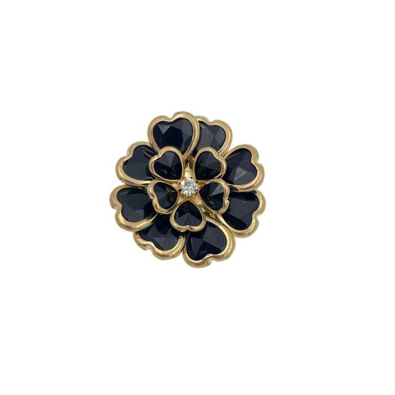 Camélia Noir – cache-bouton de manchette Coup de Fleur
