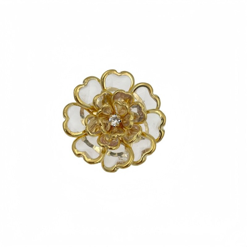 Camélia Cristal – cache-bouton de manchette Coup de Fleur