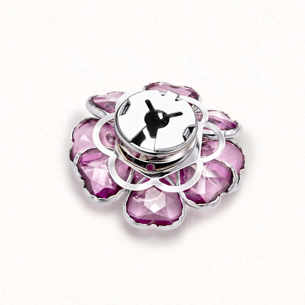 Camélia Lilas – cache-bouton de manchette Coup de Fleur