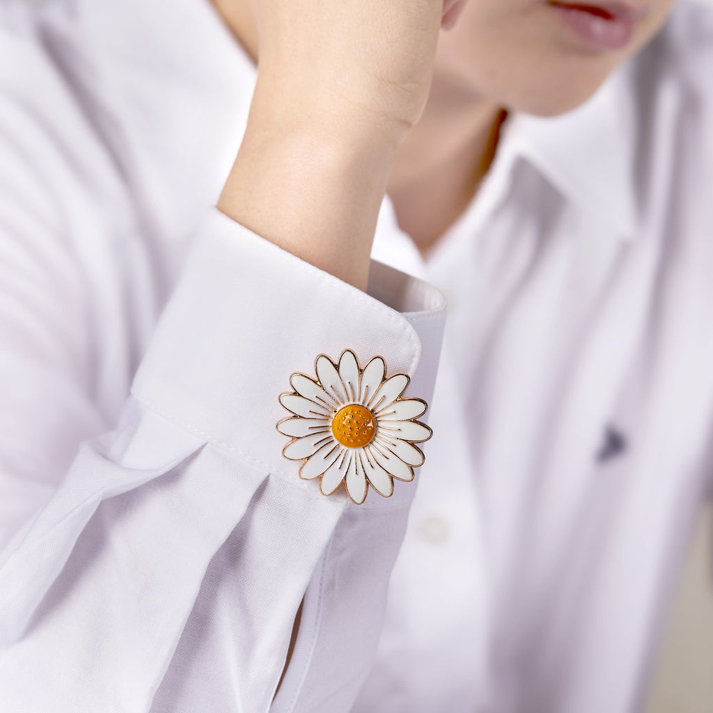 Marguerite – cache-bouton de manchette Coup de Fleur