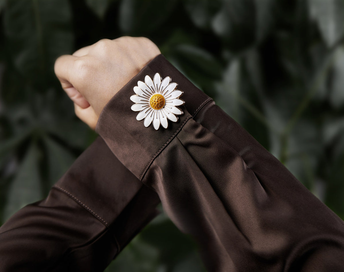 Marguerite – cache-bouton de manchette Coup de Fleur